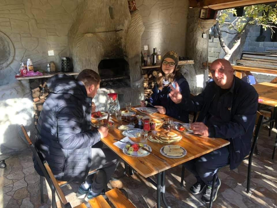 Mariami Hotel Kazbegi Luaran gambar